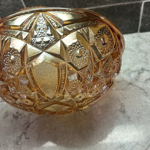 Vintage Carnival Glass Bowl - Picture 6 of 12